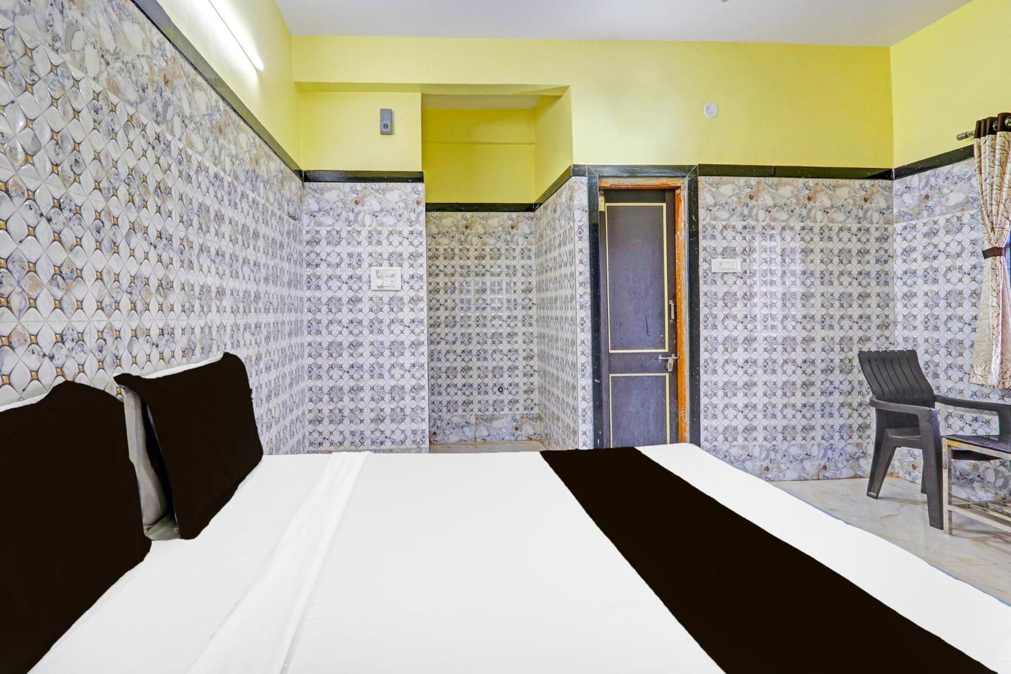 Hotel O Pankaj Hotel & Lodge Gangapur  Extérieur photo