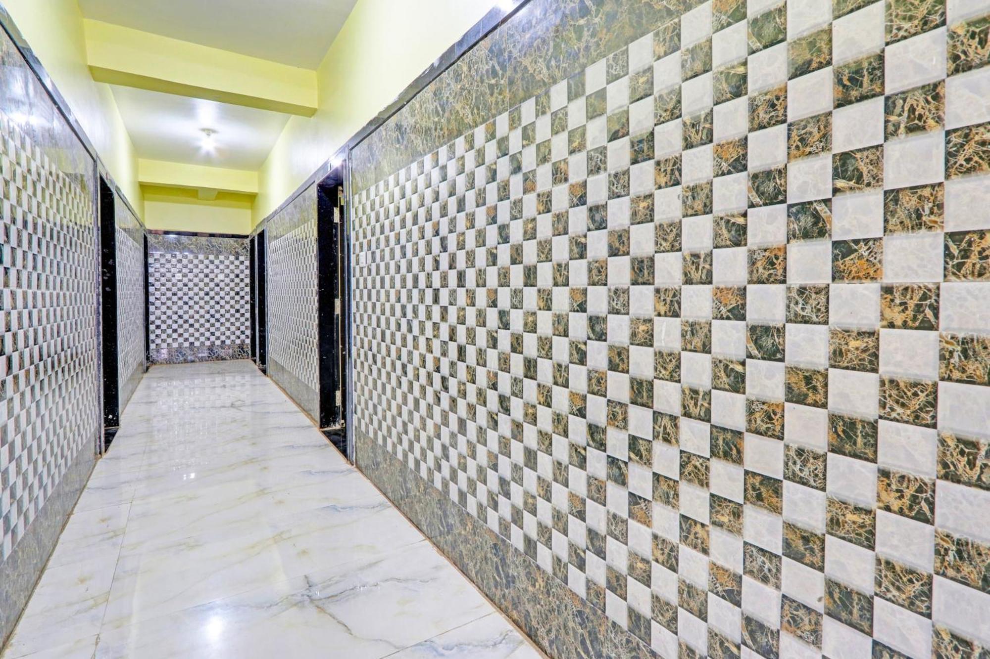 Hotel O Pankaj Hotel & Lodge Gangapur  Extérieur photo