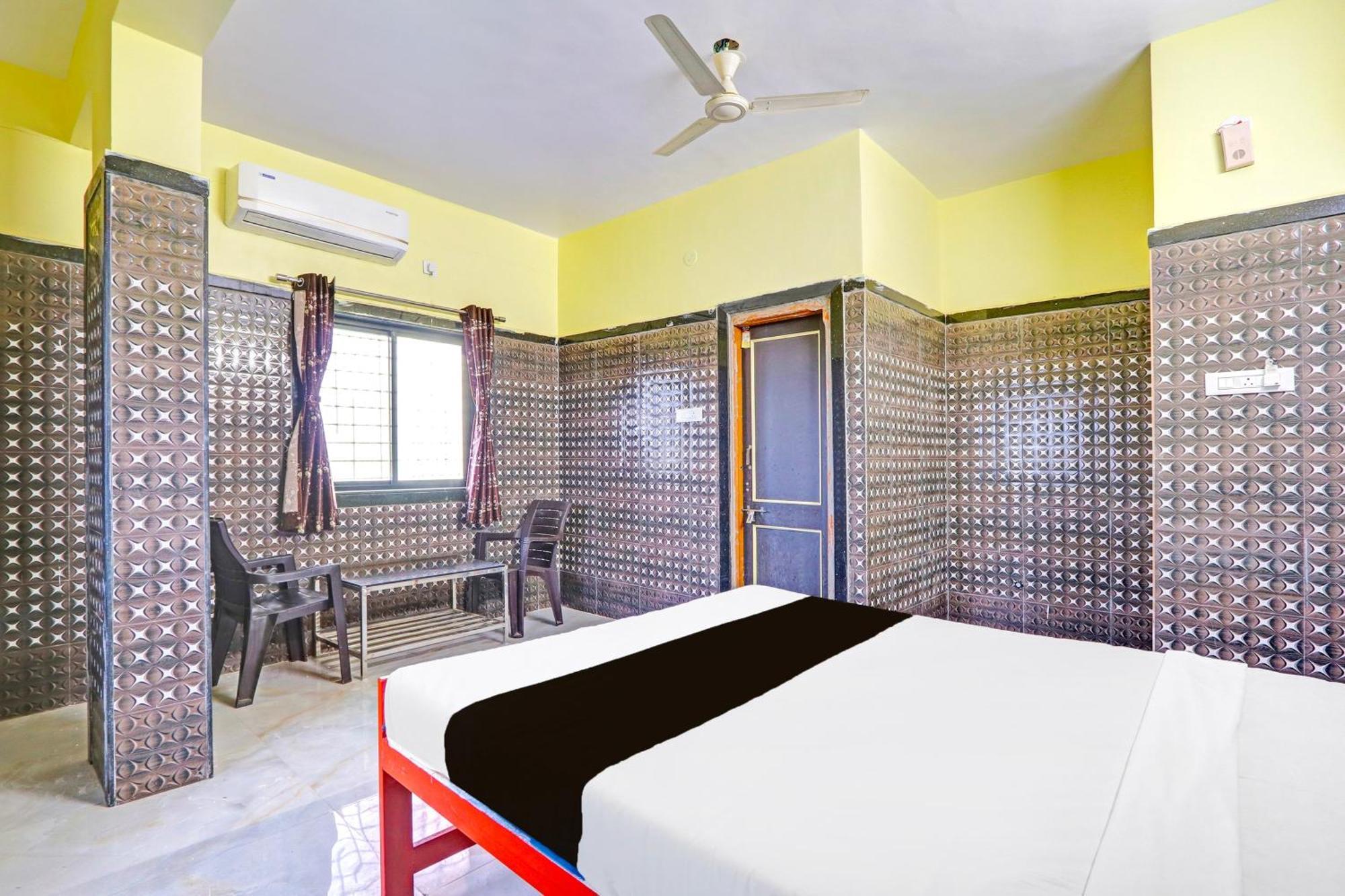 Hotel O Pankaj Hotel & Lodge Gangapur  Extérieur photo